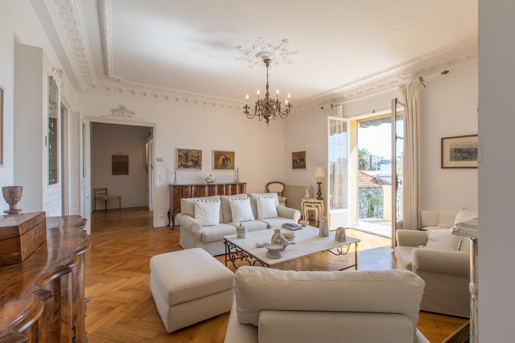 Villa Lotus Penthouse By Ivillamia Com Nice Luaran gambar